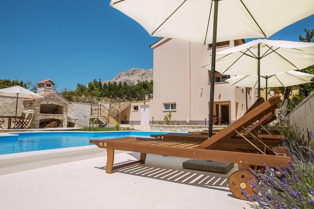 Residence Mediterraneo II Baška Exterior foto