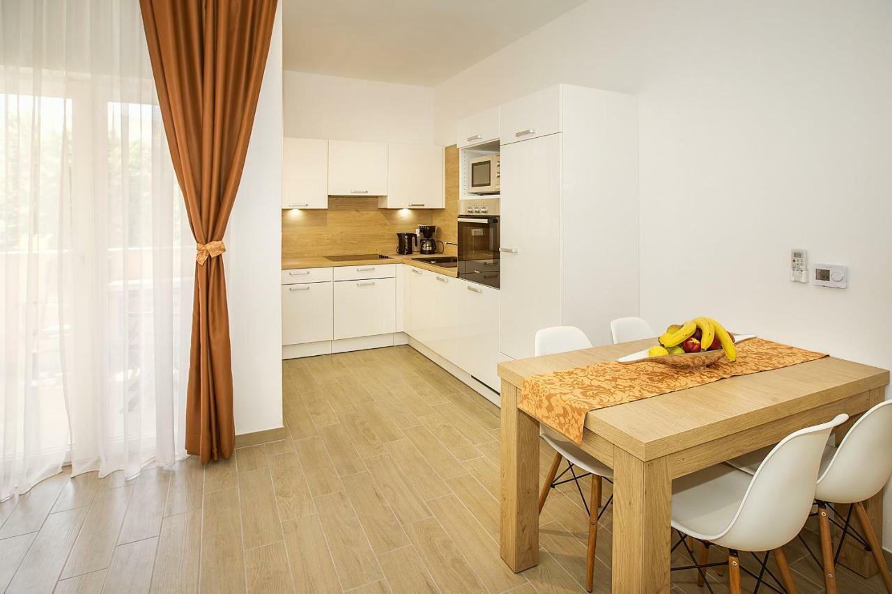 Residence Mediterraneo II Baška Exterior foto